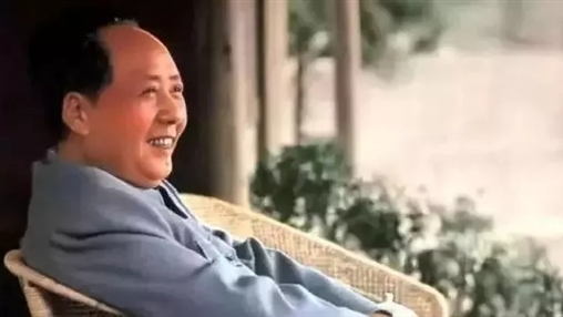 紀(jì)念毛澤東同志誕辰126周年！致敬一代偉人！